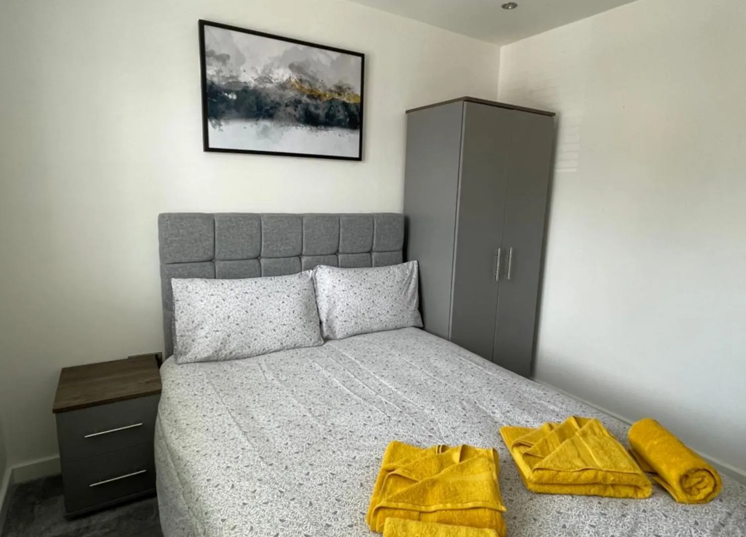 Stylish And Modern 2Br Apartment With Parking Sheffield