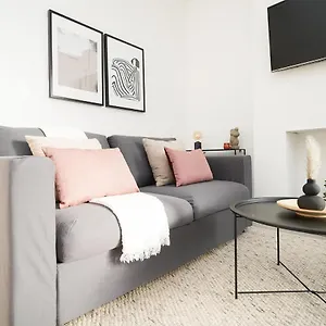 Apartment Charlotte House, Entire Private House, Close To Centre, Wifi, Sheffield